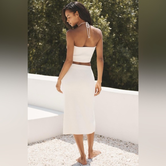 NWT ANTHROPOLOGIE FLAT WHITE KNIT FLORAL CROPPED HALTER TOP SIZE LARGE - Picture 3 of 15